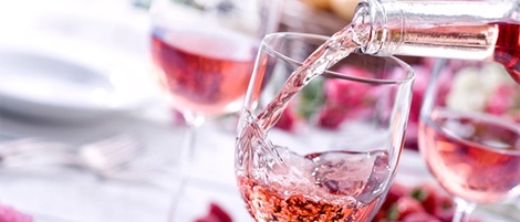 Vinho rosé: saiba por que você deve experimentar o queridinho do momento